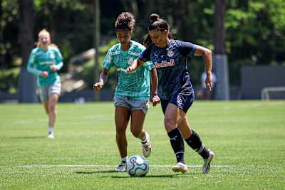 Rafa Mineira na partida amistosa diante do Palmeiras