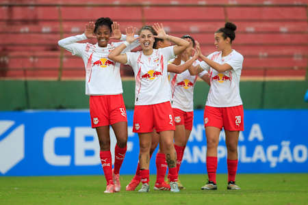Martina Del Trecco marcou seu 8º gol na temporada