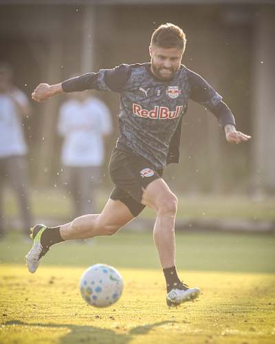 Sasha durante treinamento do Braga
