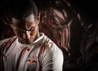 Wallace Yan em sua apresentação ao Red Bull Bragantino