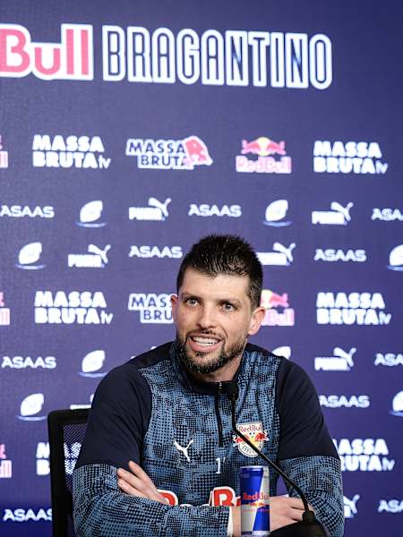 Coletiva de imprensa com o goleiro Tiago Volpi - outubro de 2026