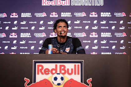 Coletiva de imprensa com o atacante Lucas Barbosa - 15/10/2026