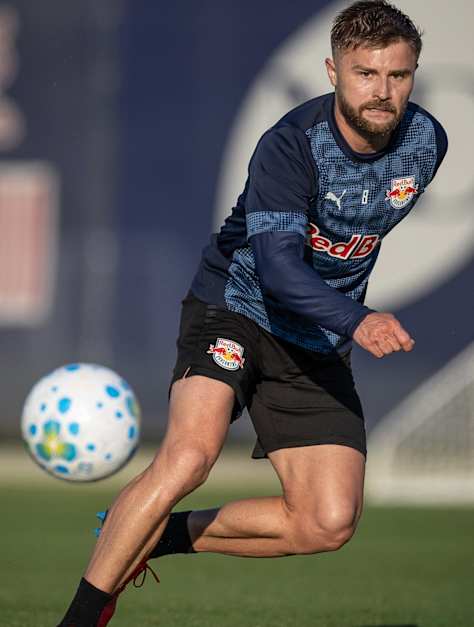 Sasha em treino de preparação para enfrentar o Cruzeiro