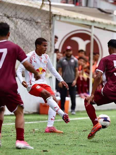 Braga ficou no 0 a 0 com o Juventus pelo Paulista Sub-17