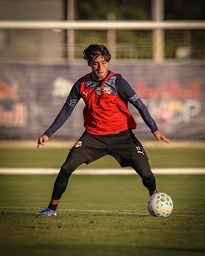 Herrera durante treino no CPD, em Atibaia