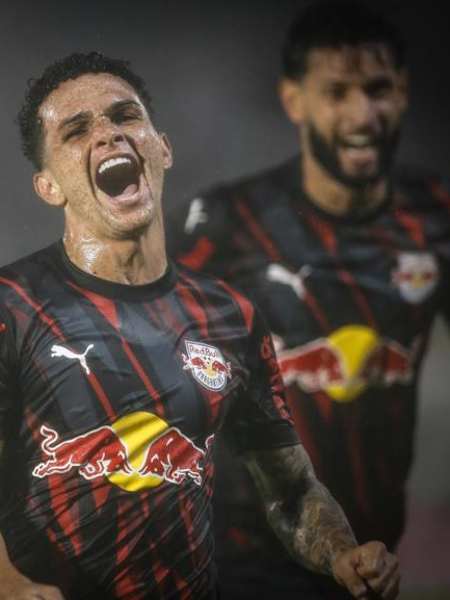 meia-gustavo-neves-na-comemorao-do-gol-da-vitria-foto-ari-ferreirared-bull-bragantino