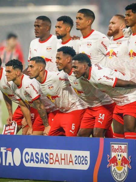 os-11-titulares-do-braga-em-foto-posada-antes-da-bola-rolar-pelas-quartas-de-final-do-paulisto-2026-foto-ari-ferreirared-bull-bragantino