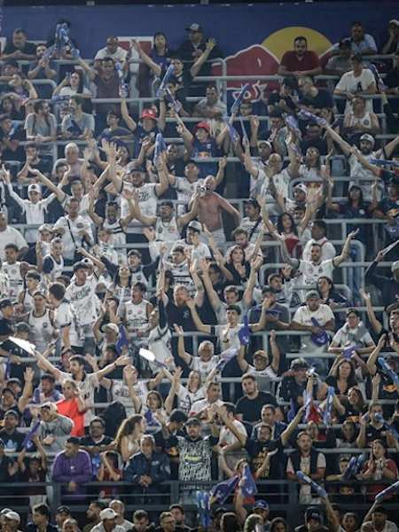 torcida-do-massa-bruta-no-estdio-ccero-em-bragana-paulista-pela-32-rodada-do-brasileiro-2025-foto-ari-ferreirared-bull-bragantino