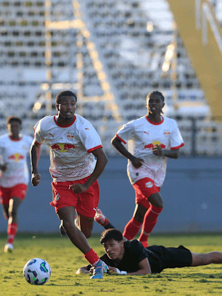 7d2f63f8-4d48-5eac-b3cc-6fd50d774fd1