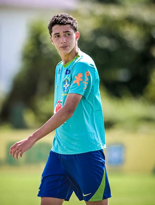 Iarley Vieira com a Seleção Brasileira Sub-15 em abril de 2026